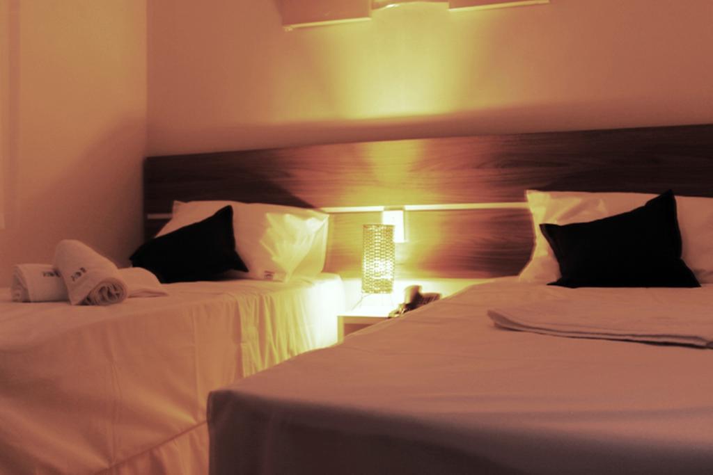Assay Plaza Hotel Hortolândia Kültér fotó